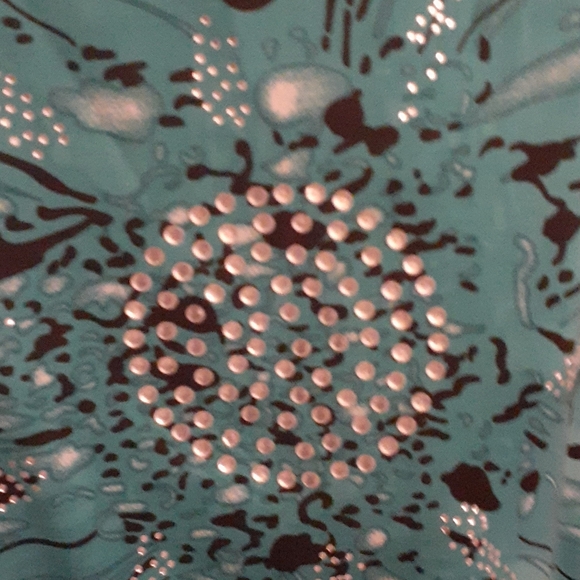 Bella Women's Floral Design T Shirt with Jeweled Detail - Women's Size L… - Picture 3 of 4